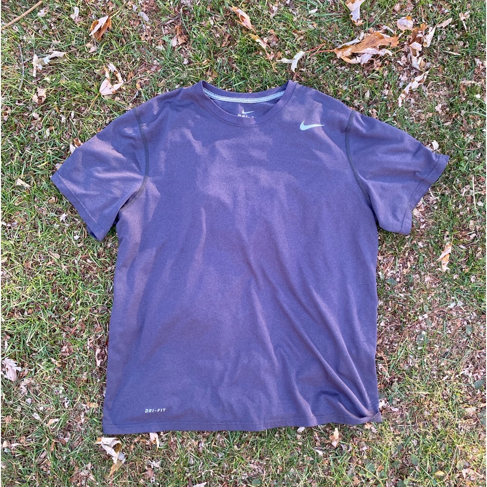 Men’s Nike dry-fit dark grey t-shirt men’s size L